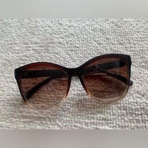 Jessica Simpson Sunglasses